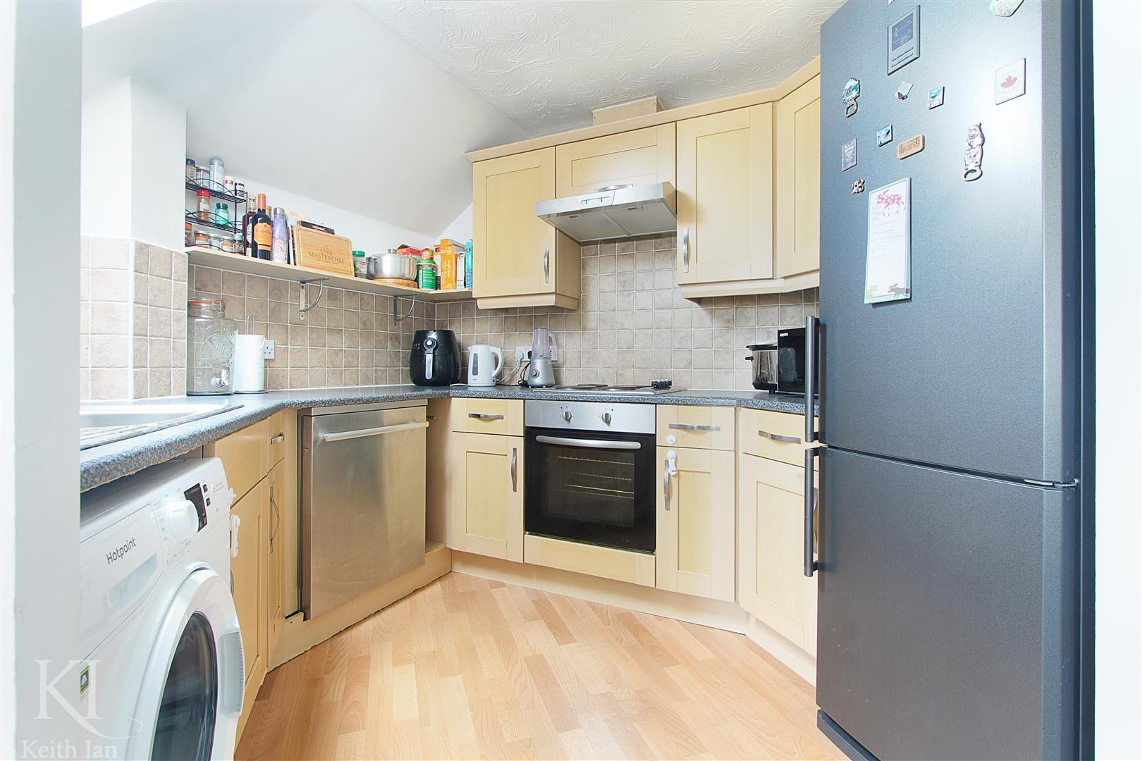 The Granary, Stanstead Abbotts Keith Ian